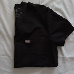 Women’s FIGS Catarina One-Pocket Scrub Top